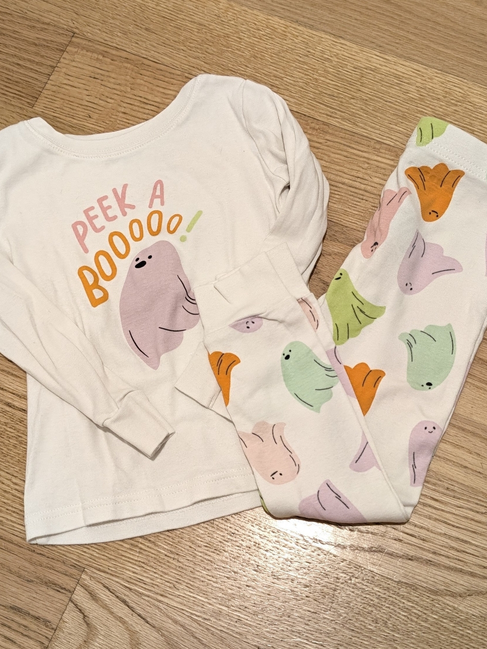 Old Navy White Pajama Set with Pastel Ghosts